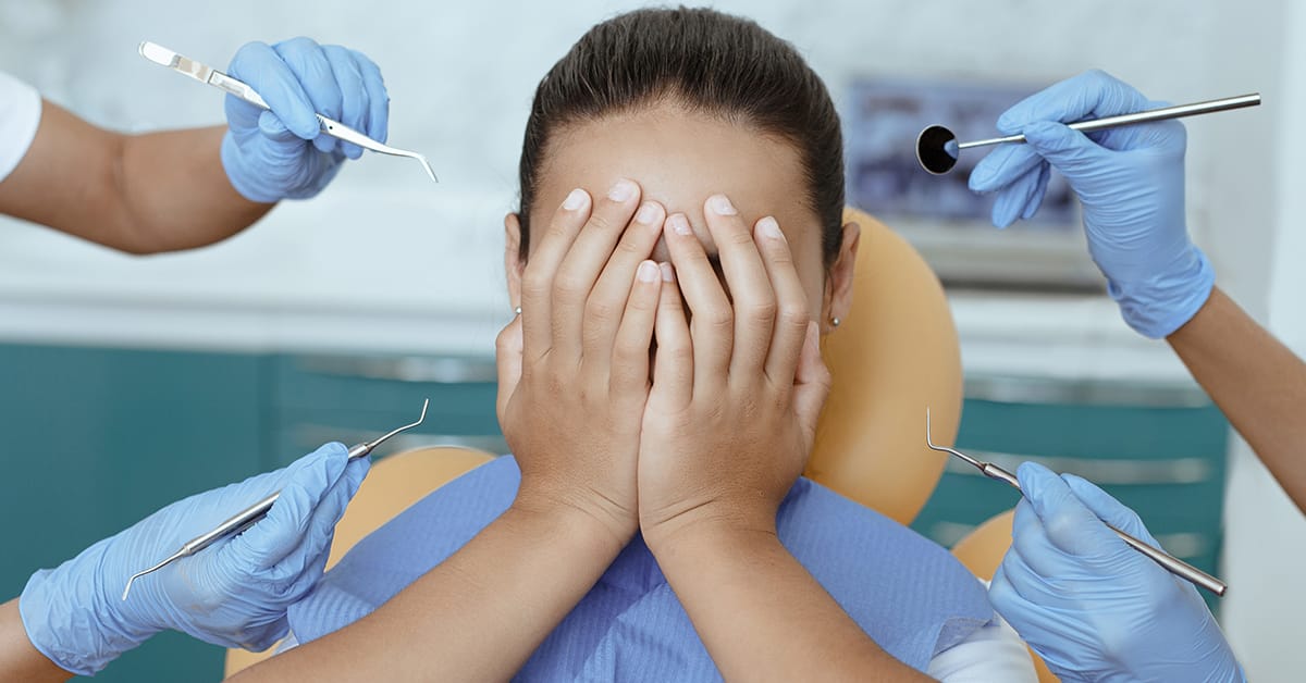 Sfaturi practice pentru a învinge frica de dentist
